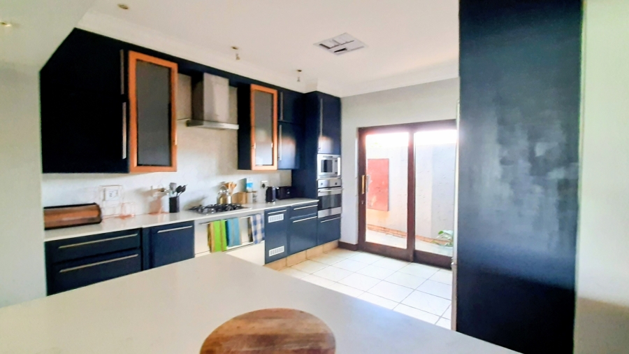5 Bedroom Property for Sale in Pecanwood Estate North West